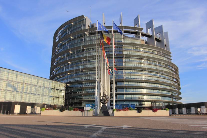 Parlement européen de Strasbourg, Estrasburgo