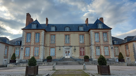 Chateau De Plaisir, Плезир