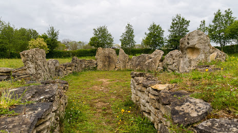 Megalithe, La Pierre Tourneresse (Pierre Tourneresse), Caen