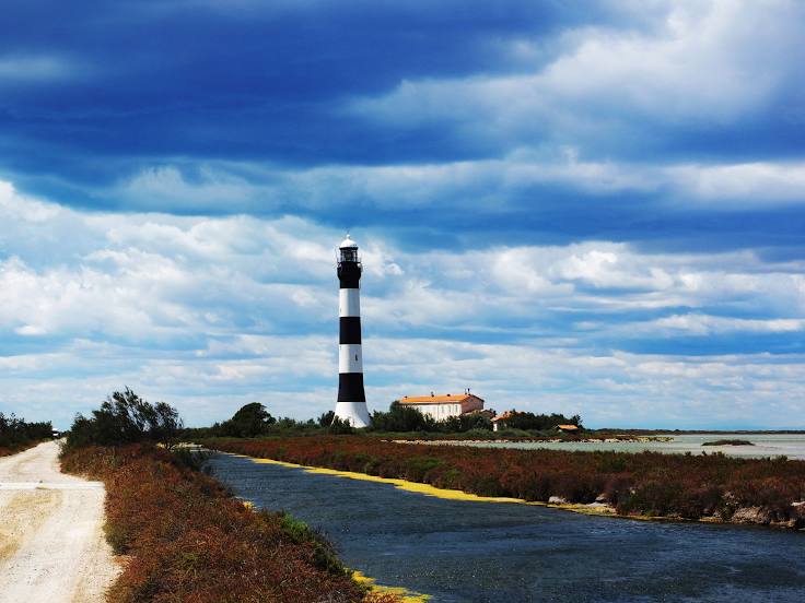 Faraman Lighthouse, Arlés