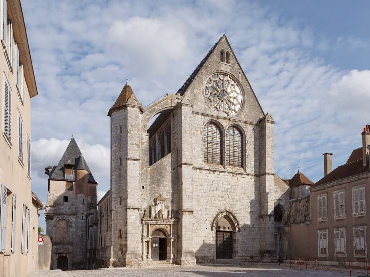 Église catholique Saint-Aignan, 