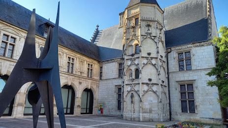 Hôtel des Échevins - Musée Estève, Bourges