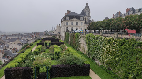 Rose Garden Blois (Roseraie de Blois), 