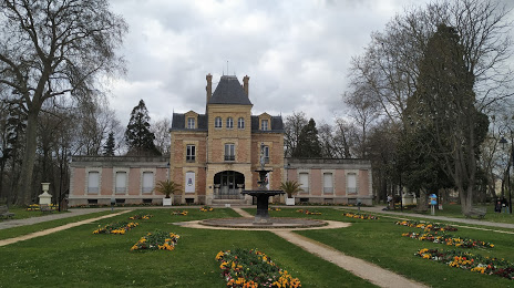 Le parc Lefèvre, Ливри-Гарган