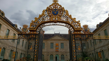 Hôtel-Dieu-le-Comte, Troyes