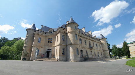 Castle Lamorlaye, Chantilly