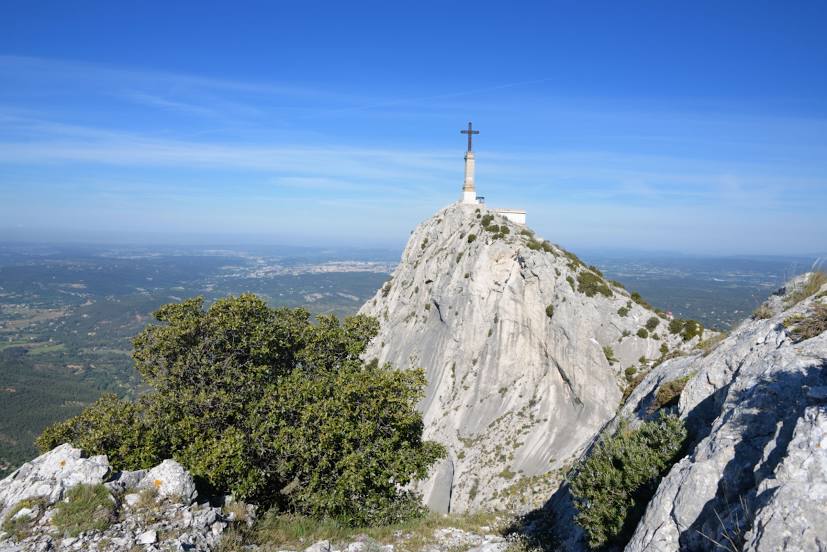 Provence Cross, 
