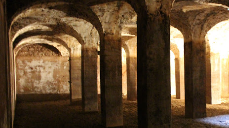 La cathédrale souterraine, Brignoles
