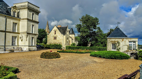 Château de Villeneuve, Saumur