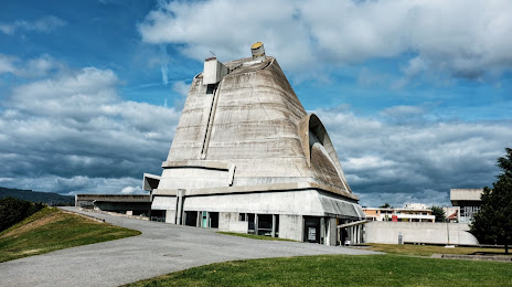 Église Saint-Pierre - Le Corbusier, 
