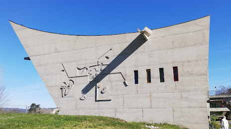 Maison de la Culture - Le Corbusier, Фирмини