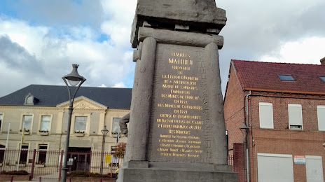 Monument Charles Mathieu, Сомен