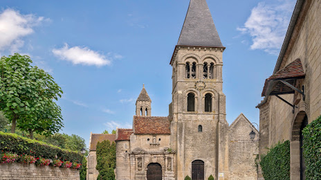 Notre Dame de Morienval, Крепи-ан-Валуа