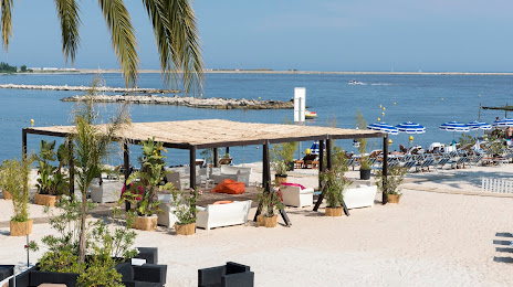Bay Star Beach & Lounge, Cagnes-sur-Mer
