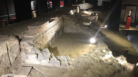 Crypte archéologique, Дакс