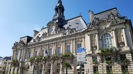 Mairie de Tours, Сен-Пьер-Де-Кор