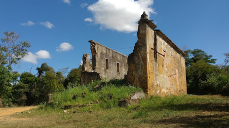 Ruínas da Igreja de São José do Queimado, Serra