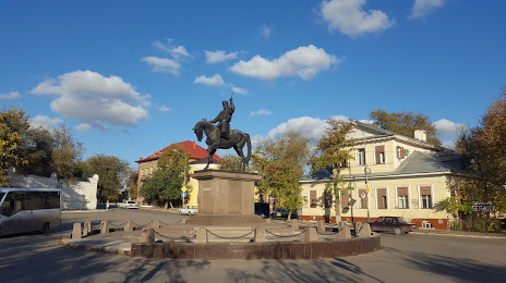 Памятник Курмангазы Сагырбаеву, Астрахань