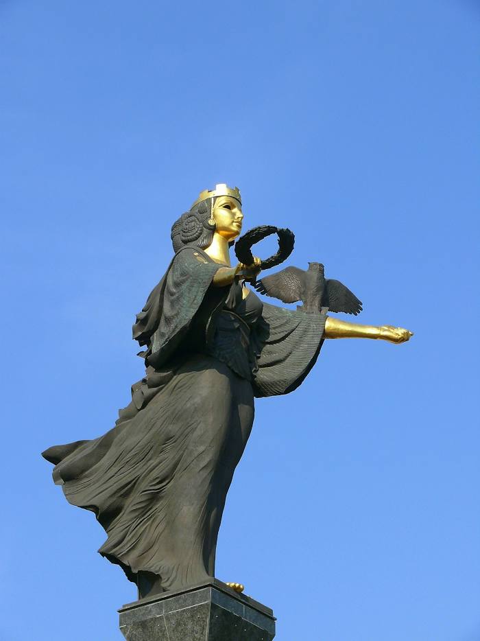 Saint Sofia Monument, Sofia