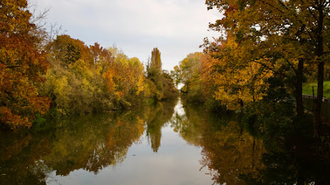 Canal de Huningue, Saint-Louis