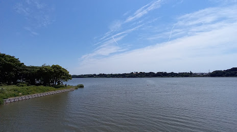 Lake Sanaru, 