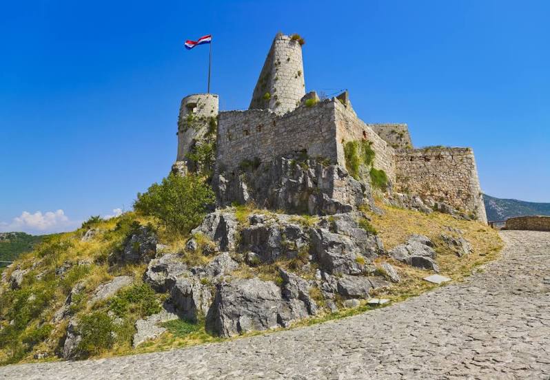 Fortress Klis, Solin