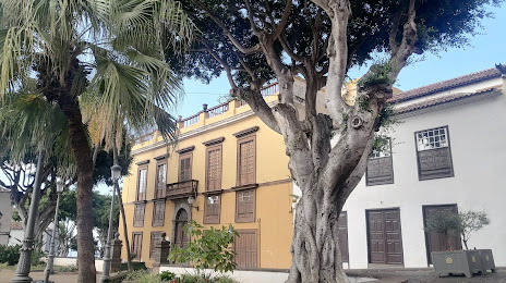 Casa Lorenzo-Cáceres y Escuela de Música Municipal Funcanorte, 