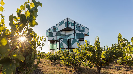 The d'Arenberg Cube, 