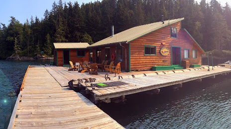 Coastal Springs Float Lodge, 
