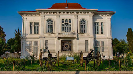 Anzali Palace military Museum, Bender Enzeli