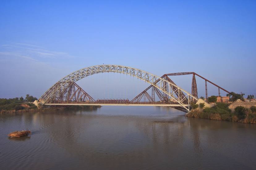 Lansdowne Bridge - Sukkur Sindh, 