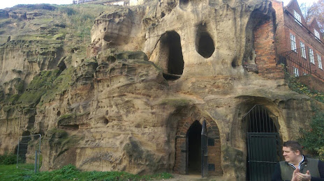 Mortimer's Hole Cave Tours, Nottingham