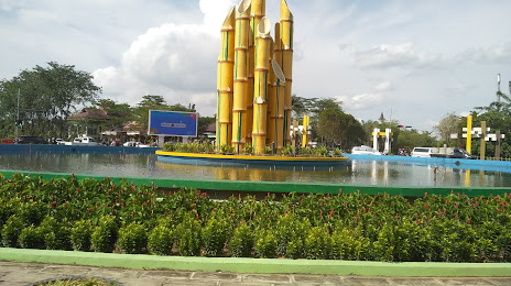 Monument of Eleven Digulists (Tugu Digulis Kalimantan Barat), Понтианак