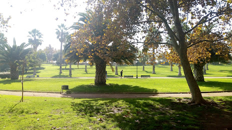 Reyes Park (Parque de los Reyes), 