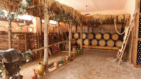 Family wine cellar Rostomaant Marani, 