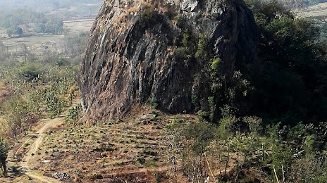 Wisata Gunung Batu Tilu, Majalengka