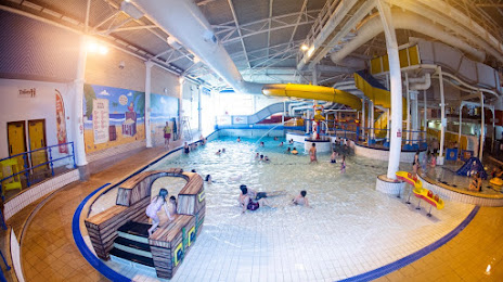 Water Meadows Swimming & Fitness Complex, 