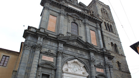 Pescia Cathedral (Cattedrale dei SS. Maria Assunta e Giovanni Battista), Pescia