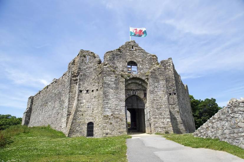 Oystermouth Castle, 