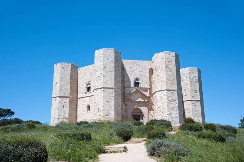 Замок Кастель-дель-Монте, Andria