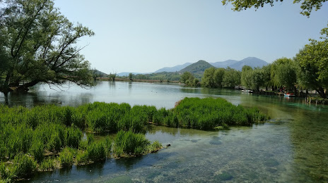 Natura rezervejo lago de Posta Fibreno, 